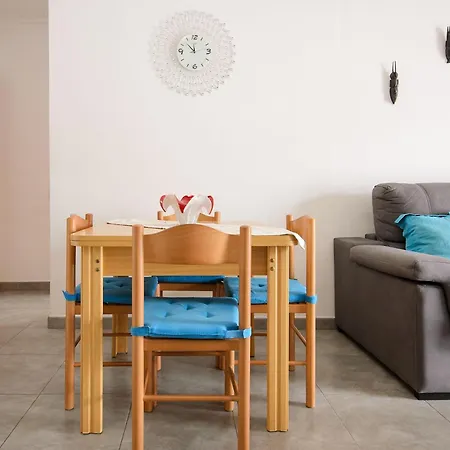 Morales * プエルト・デル・カルメン