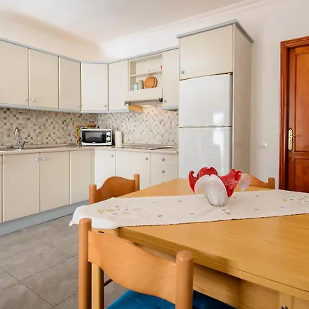 Apartment Morales *